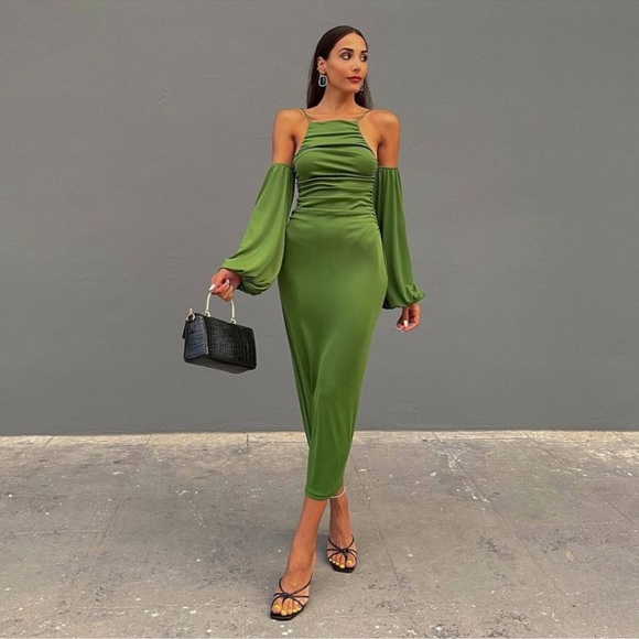 BLOGGERS FAVE!! Zara Long Dress With Gathered Details Green - Picture 12 of 17